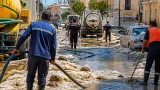 أمطار غزيرة وبرد في قالمة تكشف هشاشة الطرق والأرصفة وتستدعي تدخلات ميدانية عاجلة