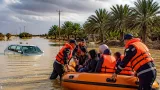 أمطار وسيول تحاصر ستة أشخاص بينهم حالتان في بشار وحماية المدنية تنقذهم