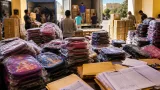 غليزان تكثف التحضيرات للدخول المدرسي: 86.5 ألف تلميذ يستفيدون من المنحة وتوزيع آلاف الحقائب