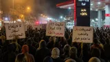 مئات في القامشلي يتظاهرون ضد رفع أسعار المحروقات وسط احتجاجات واسعة بسوريا