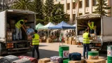 سكان فرندة بتيارت ينظمون قوافل تضامنية واسعة لدعم ضحايا حرائق الغابات