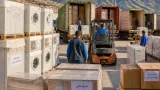 سلع إلكترونية وكهرومنزلية من سطيف والطارف وبورج بوعريريج تُغادر نحو تونس ضمن دفعة تصديرية جديدة
