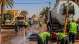 سلطات جانت تكثف التدخلات الميدانية لمعالجة آثار الأمطار وضمان انسيابية الحركة