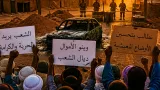 تندوف: مواجهات مسلحة وتدهور أمني يدفع السكان إلى الاحتجاج ضد قيادة البوليساريو