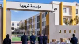 والي مستغانم يشرف على افتتاح مؤسسات تربوية ويتفقد جاهزية الإطعام وتوزيع 200 طرد صحي مع بداية الدخول المدرسي