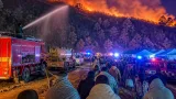 وزارة الداخلية تؤكد مقتل 12 شخصاً وإصابة 54 في حرائق غابات بشمال شرق البلاد
