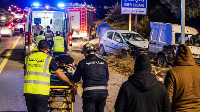 11 جريحاً في حادثي اصطدام منفصلين بميلة وعين الدفلى