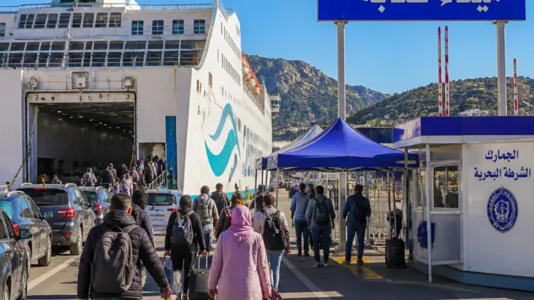 انطلاق خط بحري منتظم بين ميناء عنابة وتشيفيتافيكيا قرب روما بخدمتَين أسبوعياً