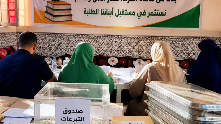 أسرة في بشار تستبدل وليمة العزاء بمنح دراسية بالتعاون مع جمعية آفاق