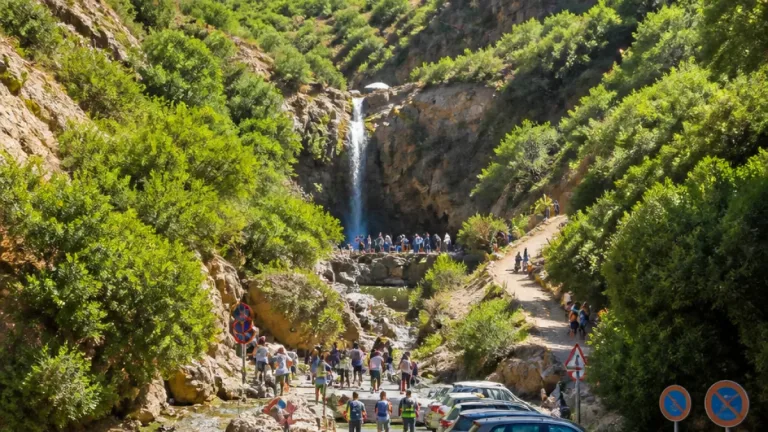 شلالات كفريدة بدرقينة مقصد المتعبين من الشواطئ والتنظيم البلدي يوجه الحركة