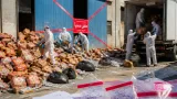 غلق مصنع غير مرخّص بالعاشر من رمضان وإعدام أكثر من 16 طن أغذية فاسدة