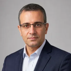عمرو دميان