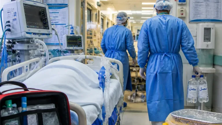 فريق سموم مستشفى الزقازيق ينقذ حياة فتاة إثر تسمم بـ«الفسيخ»