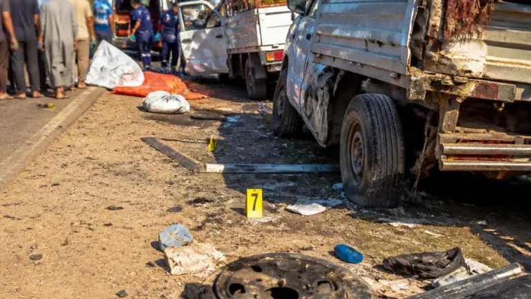 ارتفاع حصيلة حادث الدواويس بالإسماعيلية إلى 19 وفاة بعد وفاة مصاب من الشرقية