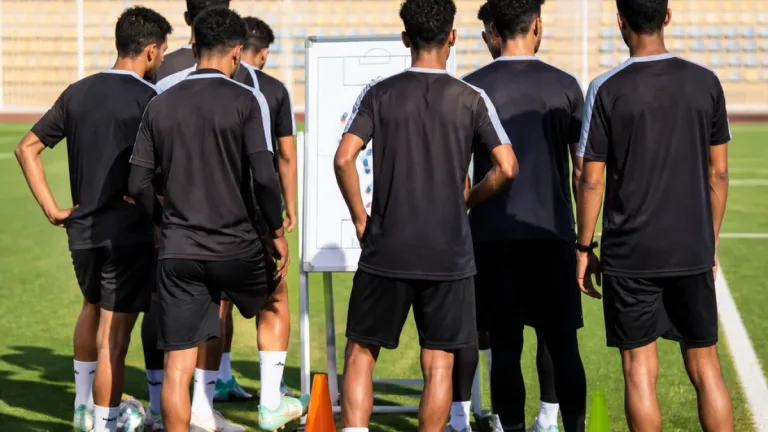 معتمد جمال يشدد على التركيز ويحدد الأدوار قبل مواجهة منتخب السويس بتروجت في الجولة الثالثة