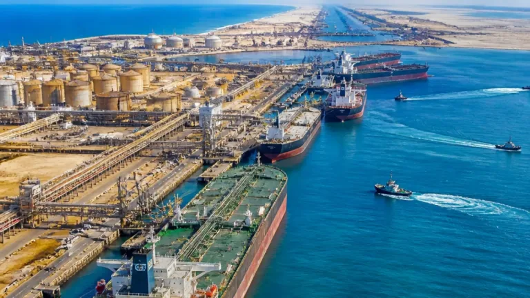 زيادة كبيرة لصادرات النفط عبر سيدي كرير بعد تحويل الرياض شحناتها تجنّبًا لممر البحر الأحمر