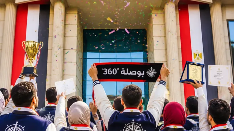 طلاب جامعة كفر الشيخ يحققون 6 مراكز متقدمة في معسكر «بوصلة 360°» لإعداد القادة