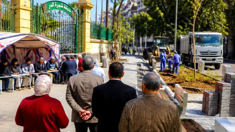 محافظ الدقهلية يتفقد أعمال تطوير حديقة «شجرة الدر» غرب المنصورة ويتابع مكتب التوثيق