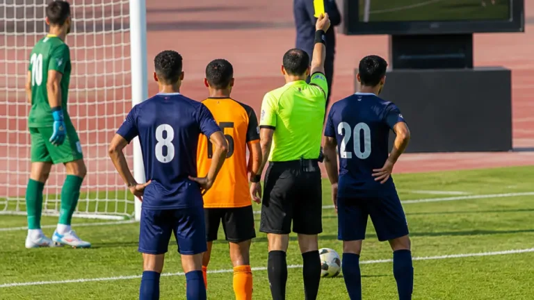 اتحاد الكرة يؤكد صحة ركلة الجزاء التي حصل عليها بن شرقي أمام إنبي