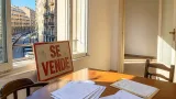 Condenado a prisión por estafar con pisos falsos en Reus a once compradores