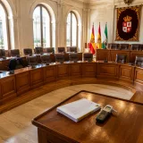 Dimite el concejal de Cultura de Almería tras ser sorprendido ebrio al volante de un vehículo oficial