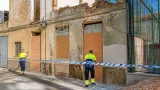 Desalojo y tapiado en la casa junto al colegio Pintor Torrent tras reyerta en Ciutadella