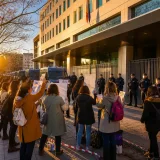Desalojadas 25 educadoras que se atrincheraron en la Dirección de Área Territorial de Madrid