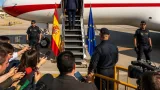 Feijóo llega a Melilla tras encuentro con el comisario europeo de Migración