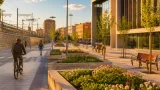 Gijón celebra el primer año de la plaza Padre Máximo González junto a la comisaría
