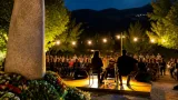 Homenaje por el 90.º aniversario de Federico García Lorca congrega a Alba Molina en Alfacar y resuena en Lorca