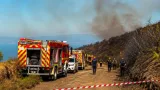 Incendio en monte bajo afecta a una zona de Ceuta y moviliza a Bomberos, Guardia Civil y la Legión