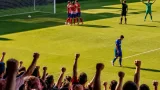 Lugo se impone 1-0 al Racing de Ferrol con Gallar decisivo y una expulsión temprana