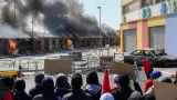 Noche de incendios y protestas en Ceuta tras la crisis migratoria: 40 chabolas calcinadas y críticas a la gestión