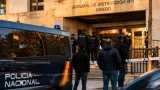 Oviedo: prisión provisional para la mujer detenida por apuñalar a un hombre en La Argañosa