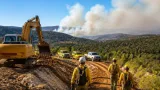 Salamanca refuerza defensas para impedir que el incendio de Las Hurdes entre en la provincia