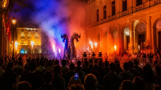 Alcalá de Henares llena sus calles con ‘Noches del Patrimonio’ y un gran cierre visual