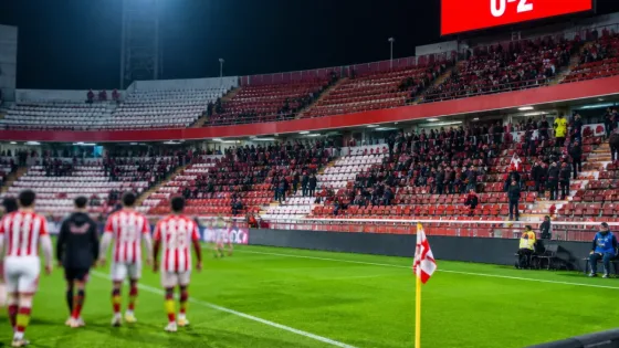 Derrota del Sporting en El Molinón: el Girona tumba al equipo de Gijón (0-2)