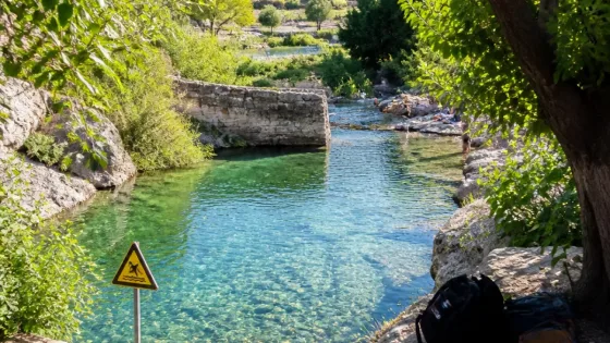 Málaga: el Charco Largo del Dique, refugio natural en El Burgo para escapar del calor veraniego
