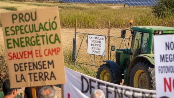 Vecinos y plataformas alertan en Lleida del impacto de las macrocentrales solares y piden cambios en el PLATER