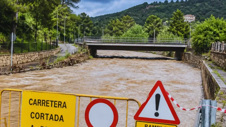 Alerta por riesgo de crecidas súbitas en barrancos y cauces menores de Tarragona