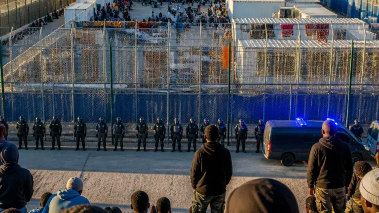 Ceuta mantiene la tensión en la frontera y centros de acogida desbordados tras nuevos intentos de entrada