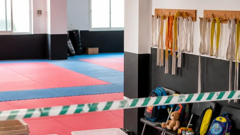 El Ejido: condenado a más de 25 años el monitor de artes marciales por agresiones a dos niñas