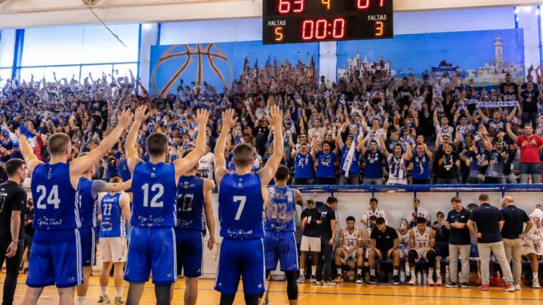 El Melilla Ciudad del Deporte debuta en la Copa España con un triunfo sólido ante el CB Algeciras (63-87)