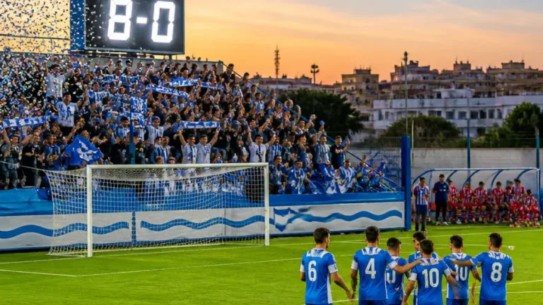La UD Pinatar deja al Atlético Melilla al borde de la eliminación con un contundente 8-0