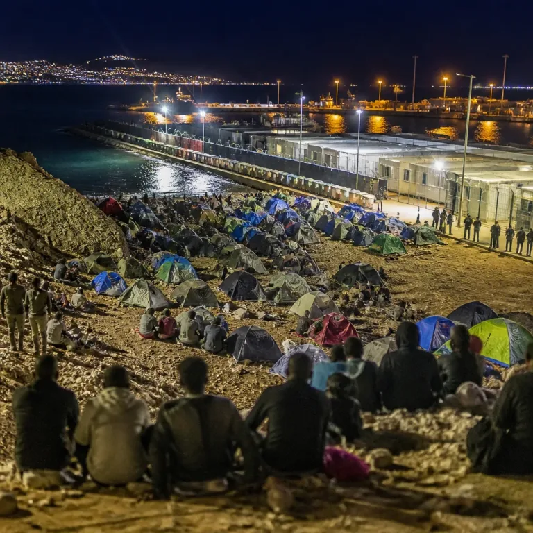 La crisis de Ceuta se enquista: miles de migrantes, plazas insuficientes y creciente tensión social