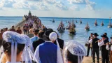À Fouesnant, le pardon des Glénan rassemble et rend hommage lors d'une bénédiction en mer