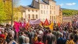 À Millau, plusieurs centaines de personnes ont défilé pour le climat et la justice sociale
