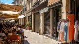 À Périgueux, la canicule de juillet divise les commerçants entre bonnes affaires et difficultés