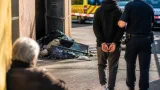 À Saint‑Louis, un septuagénaire agressé dans un local à poubelles : un mineur mis en examen