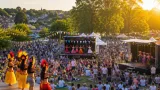 Au festival de Montoire, danses du monde et rencontres culturelles attirent un public nombreux